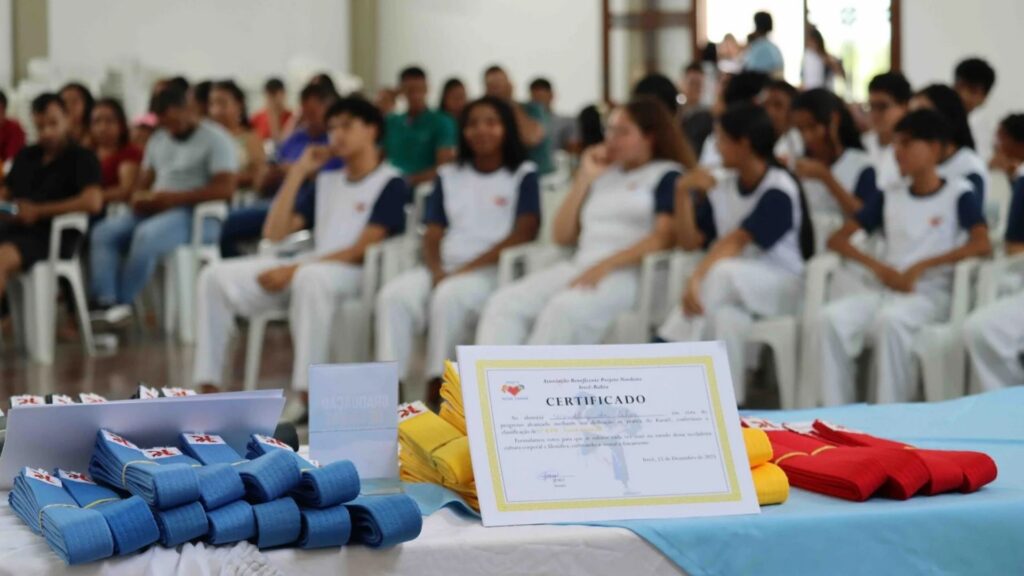 Projeto Nova Canaã realiza graduação de faixas para alunos dos programas esportivos